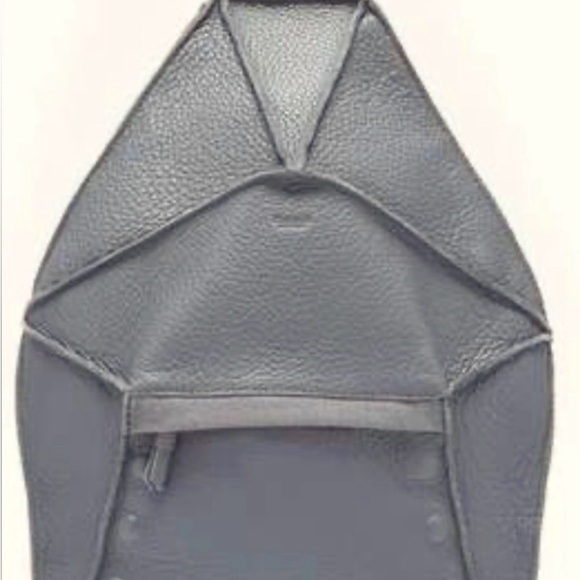 🦄 Hammitt Bob backpack in Lake colorway (covered rivets) 🦄 EUC - Picture 8 of 9